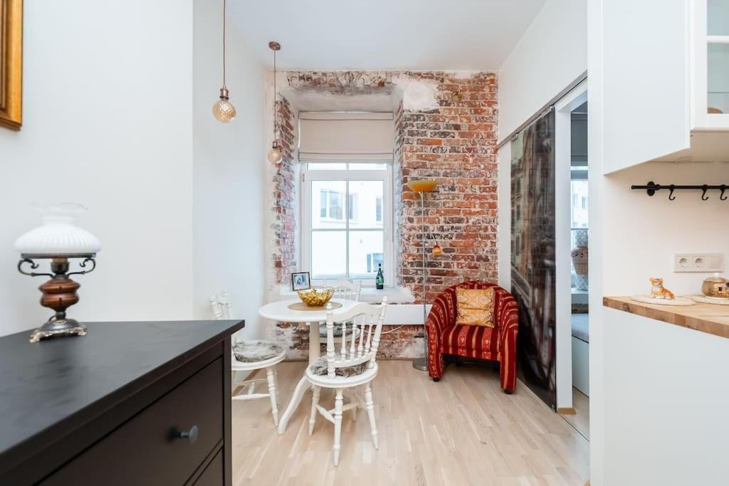 Cozy Studio Apartment 탈린 외부 사진