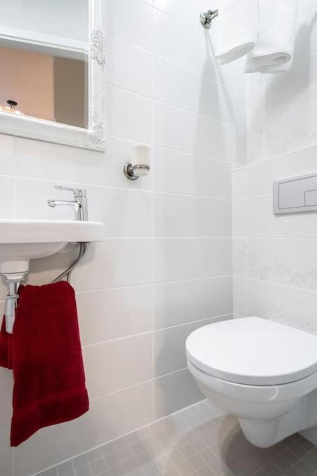 Cozy Studio Apartment 탈린 외부 사진