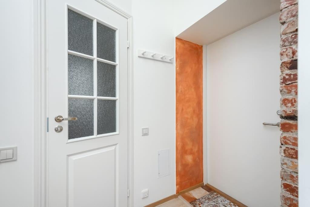 Cozy Studio Apartment 탈린 외부 사진
